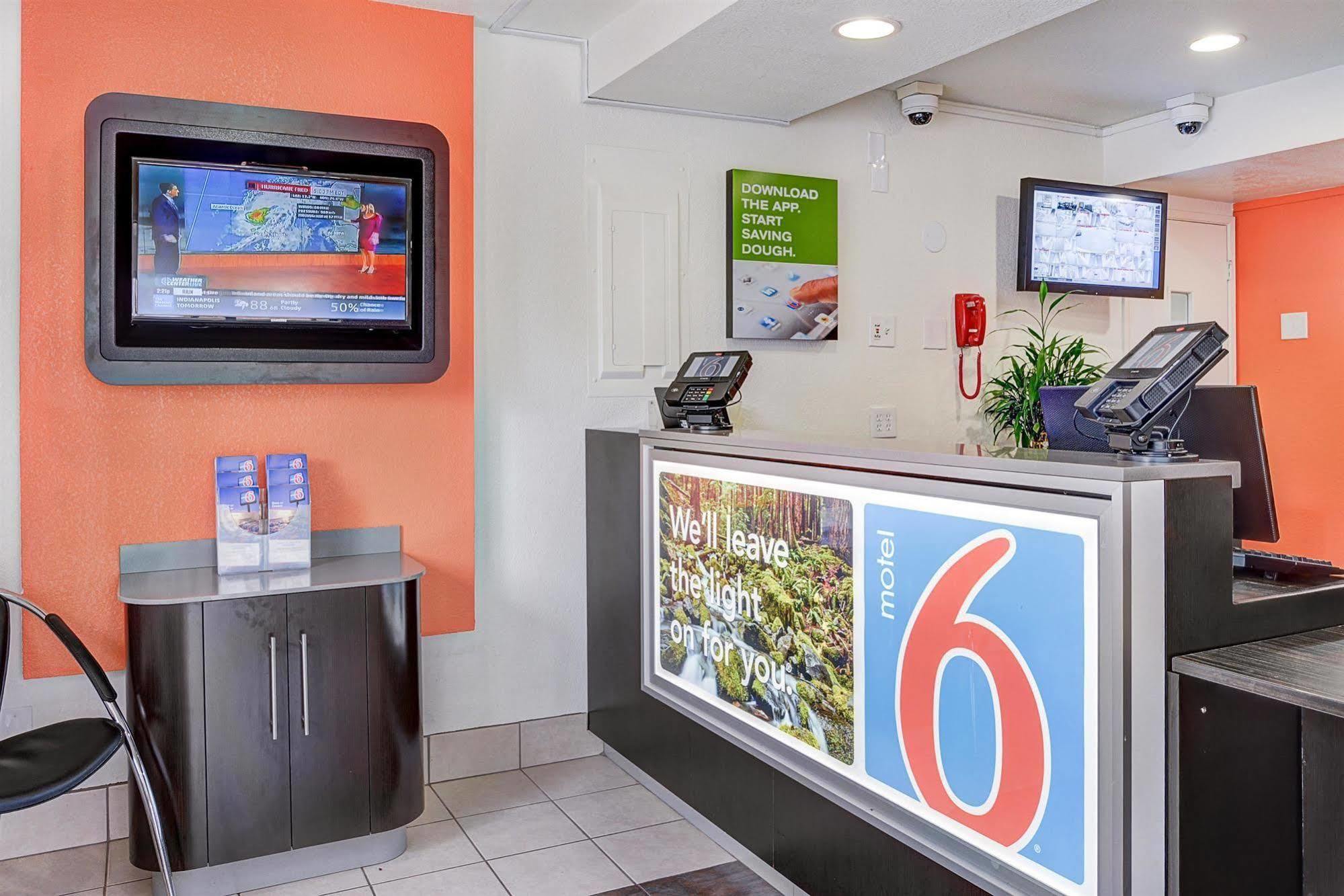 Motel 6-Portland, Or - Central Exterior foto